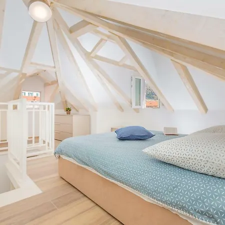Aquarius Apartment
